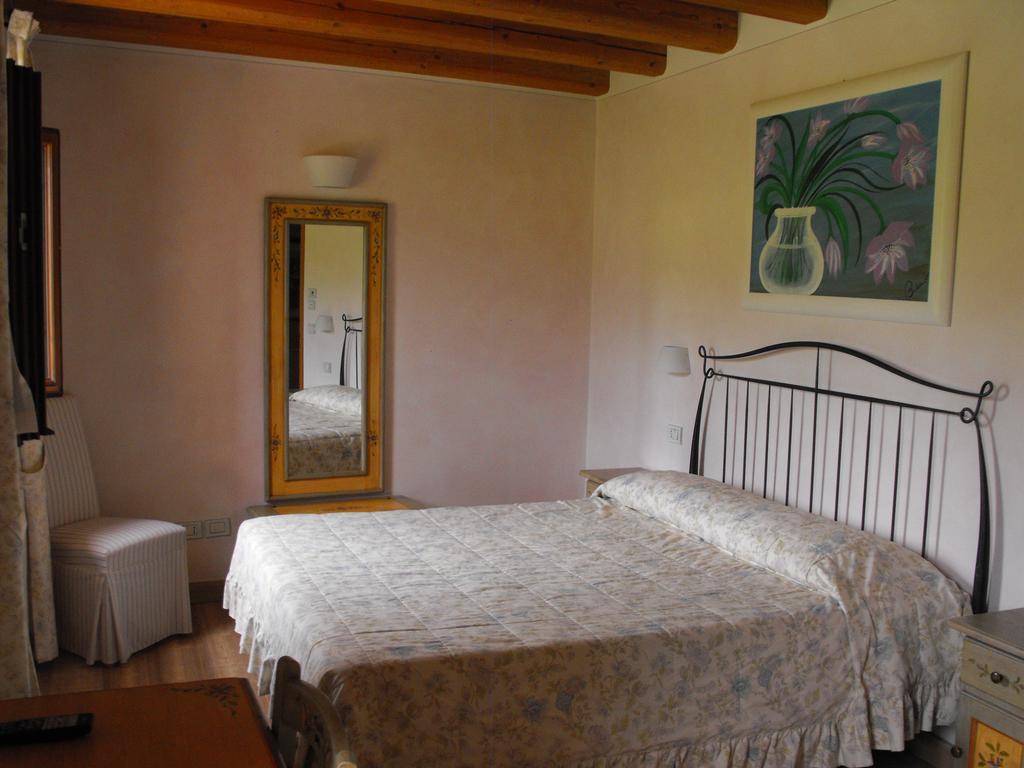 Agriturismo Althea Vittorio Veneto Szoba fotó